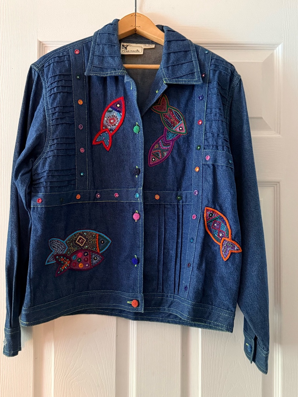 Vintage 90’s Yak Magik